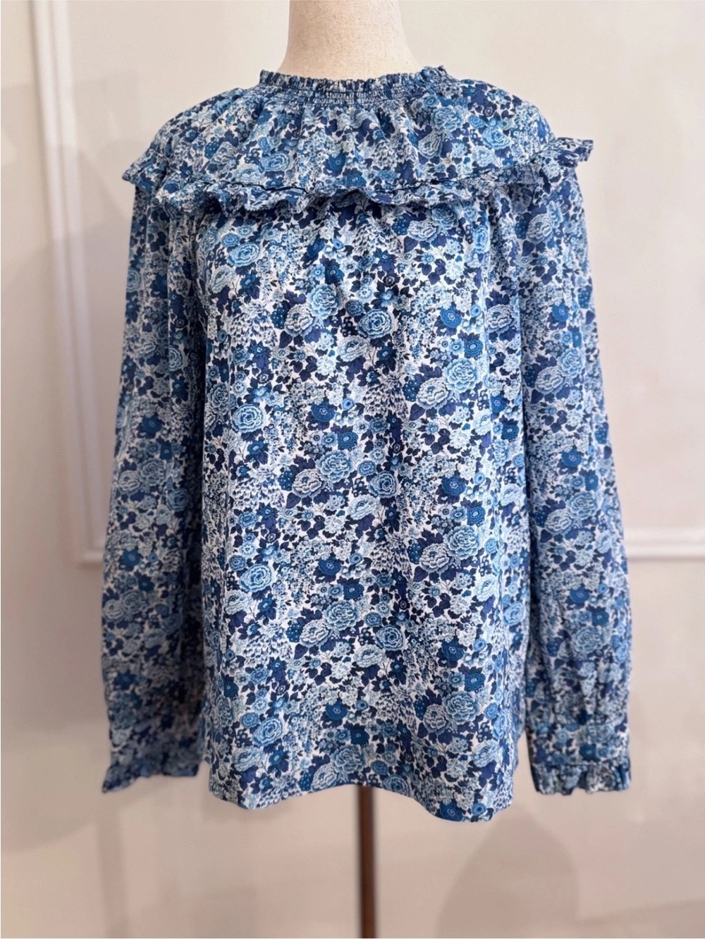 J.Crew Liberty Fabrics Smocked Popover Top Blue Floral Elysian Day Sz S